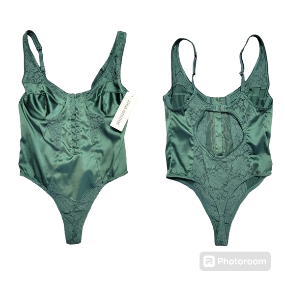 Urban Outfitters Out From Under Billie Bodysuit - Picture 2 of 7